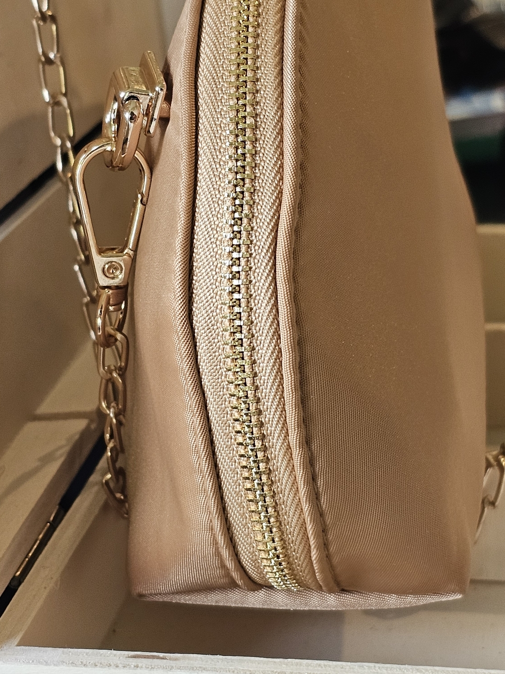 Burberry Tan Clutch with Gold Crosbody Chain Added NWOT - Picture 10 of 16